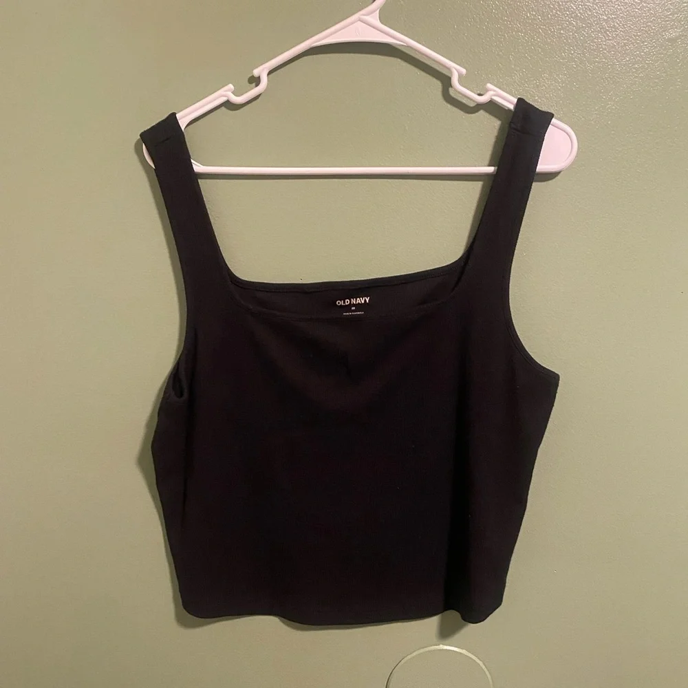 Old Navy Black Tank Top for Women - Picture 1 of 3
